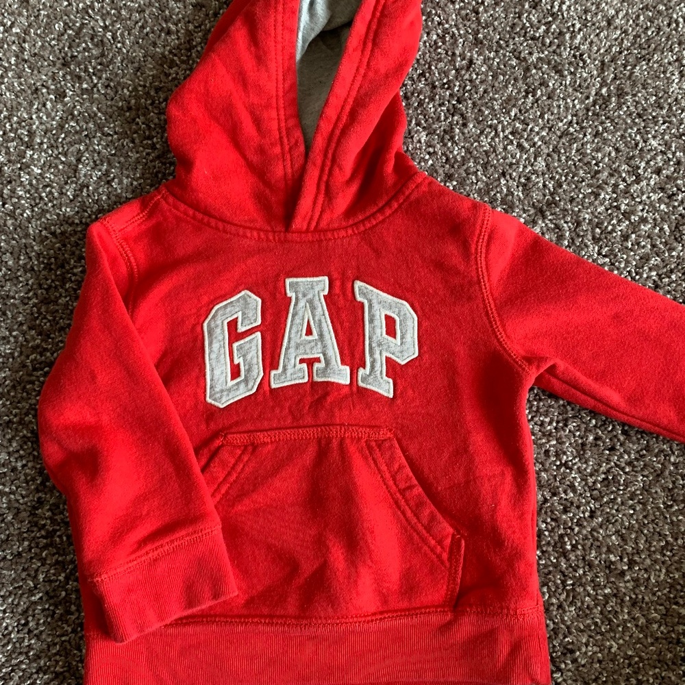 GAP KIDS PULLOVER HOODIE SIZE 18-24M